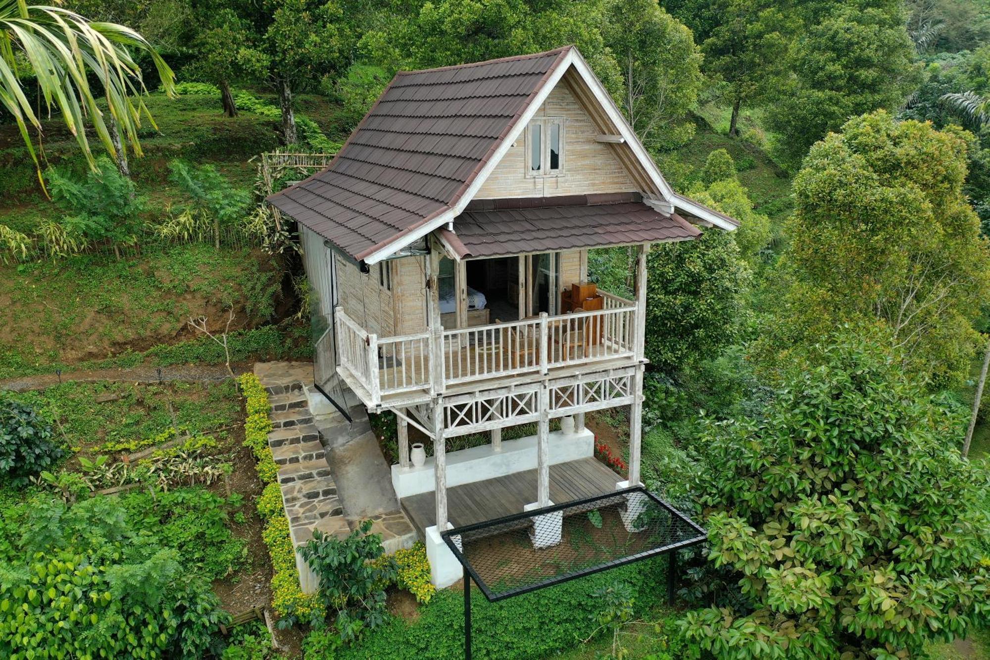 Gobleg  Garden Terrace Bali Bed & Breakfast エクステリア 写真