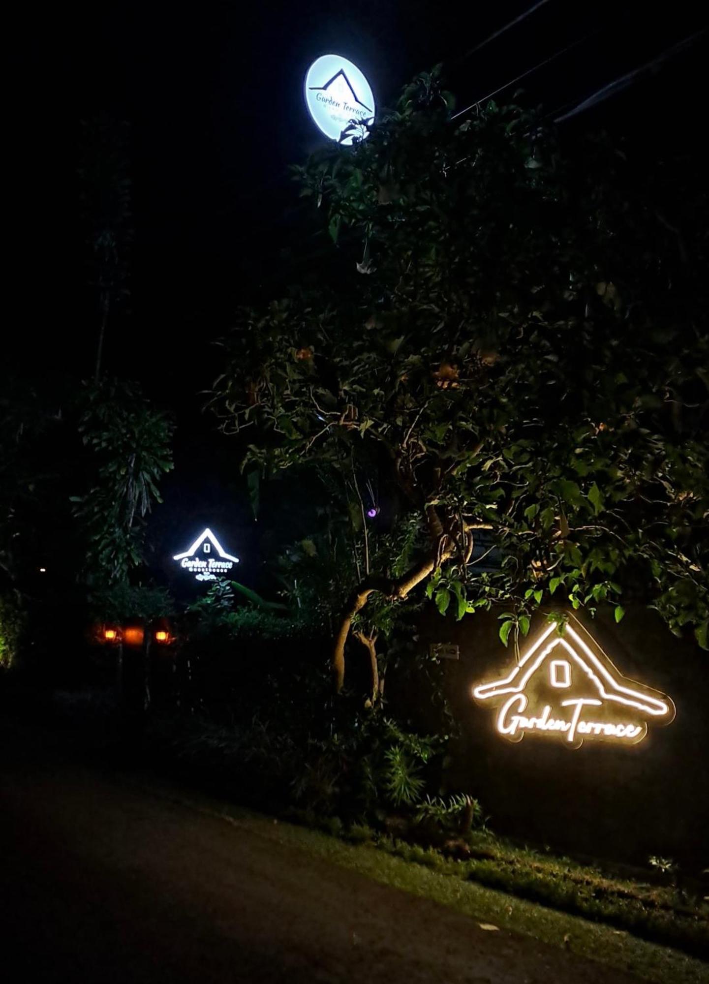 Gobleg  Garden Terrace Bali Bed & Breakfast エクステリア 写真